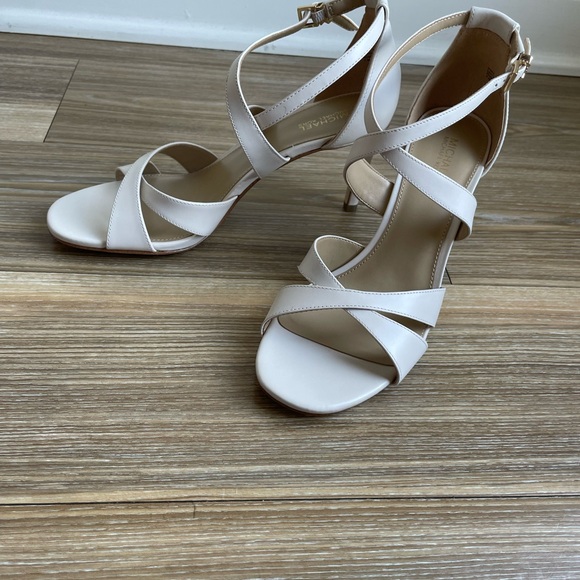 Michael Kors Beige Sandals - Picture 7 of 14